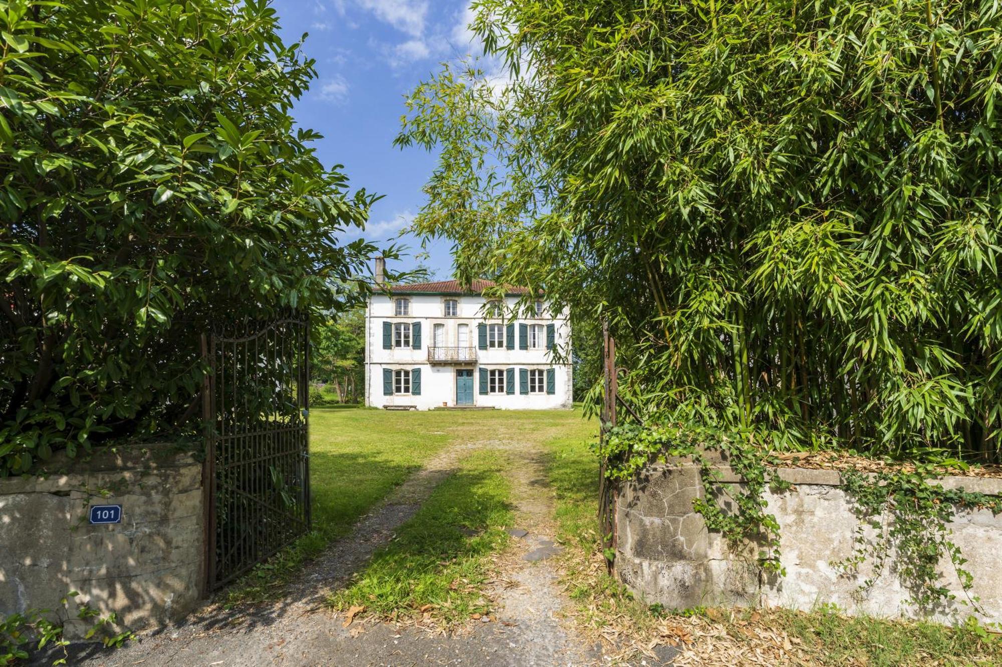 Maison Etxeparea Ustaritz Esterno foto